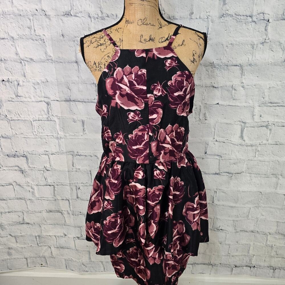 Venus mini dress Sz 14 floral black sleevess cocktail party A36